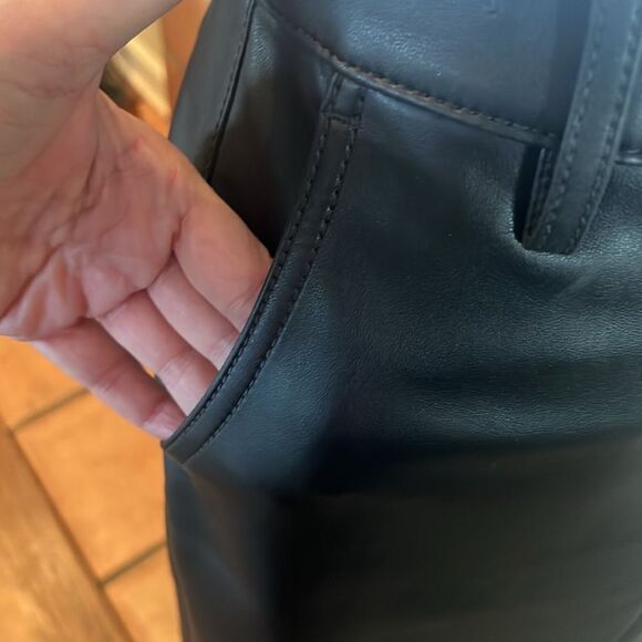 LOFT Black Faux Leather Front Slit Midi Pencil Skirt, size 2 - Picture 5 of 10